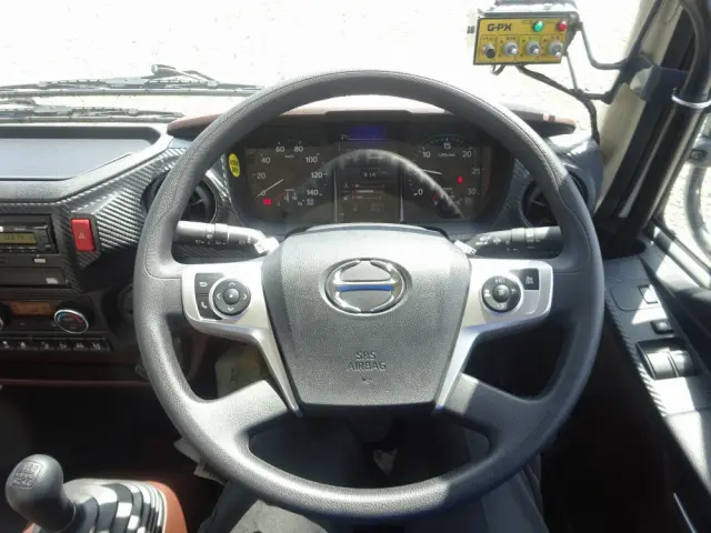 日野 レンジャー 2KG-GC2ABA(2WD)の写真35