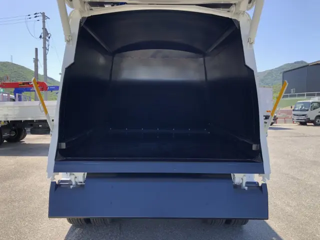 日野 レンジャー 2KG-GC2ABA(2WD)の写真8