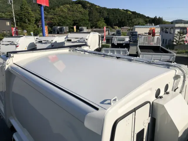 日野 レンジャー 2KG-GC2ABA(2WD)の写真28