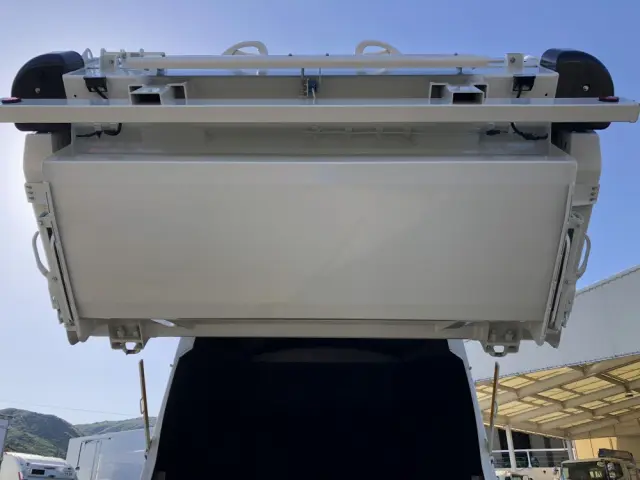 日野 レンジャー 2KG-GC2ABA(2WD)の写真29