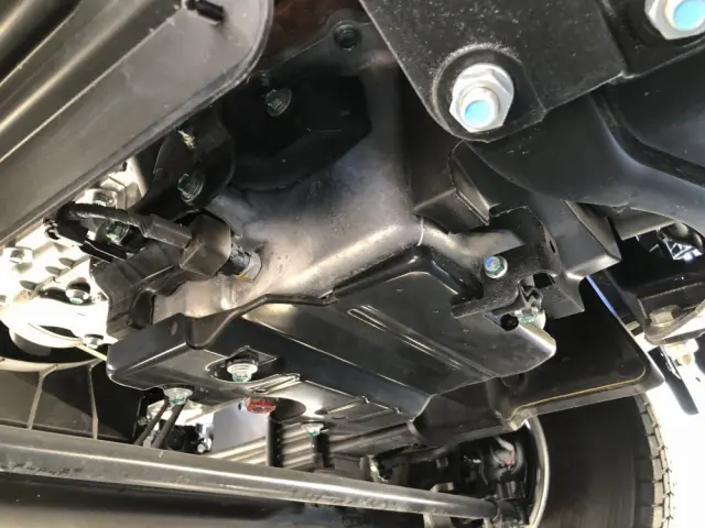 日野 レンジャー 2KG-GC2ABA(2WD)の写真32