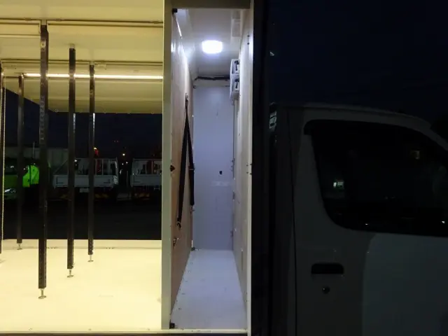 トヨタ タウンエーストラック 5BF-S403U(2WD)の写真13