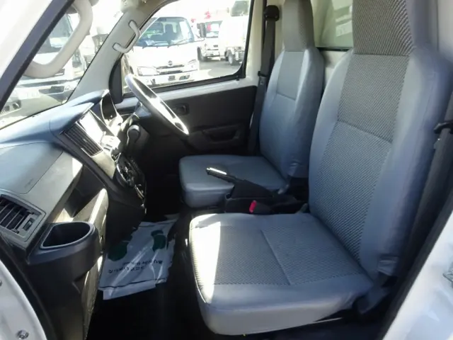 トヨタ タウンエーストラック 5BF-S403U(2WD)の写真28