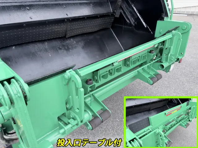 いすゞ エルフ 2PG-NPR88YN(2WD)の写真15