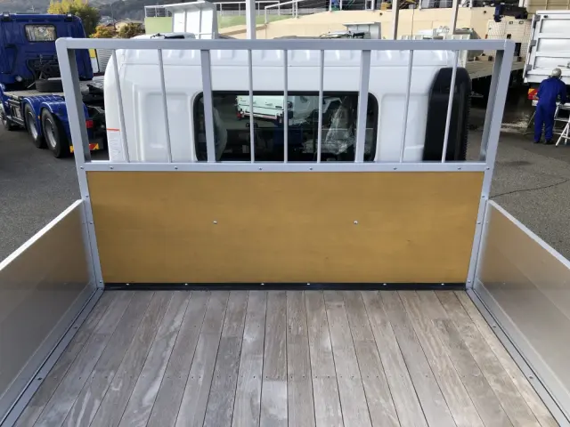 日野 レンジャー 2KG-FE2ACA(2WD)の写真12