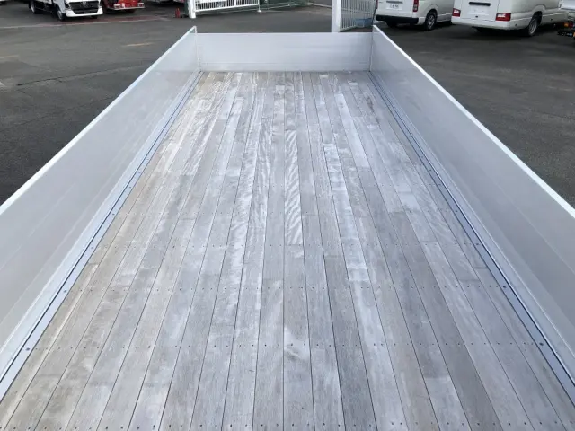 日野 レンジャー 2KG-FE2ACA(2WD)の写真13