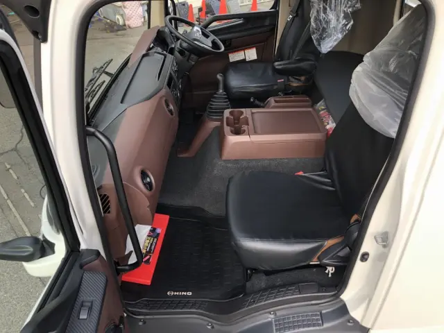 日野 レンジャー 2KG-FE2ACA(2WD)の写真35