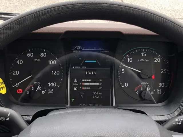 日野 レンジャー 2KG-FE2ACA(2WD)の写真46