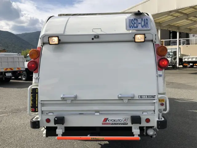 日野 デュトロ TKG-XZU600E(2WD)の写真3