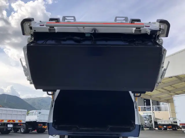 日野 デュトロ TKG-XZU600E(2WD)の写真32