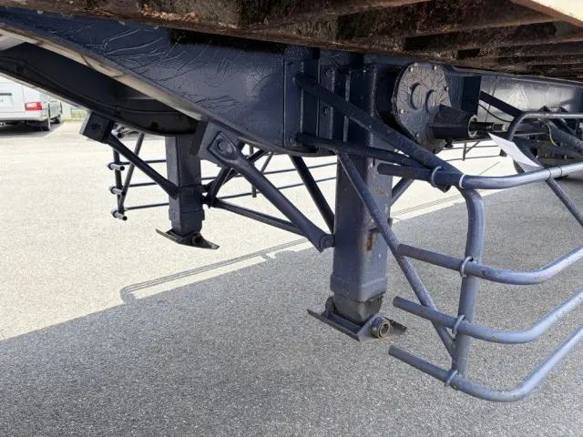 トレールモービル 海上コンテナセミトレーラー CT240Bの写真37