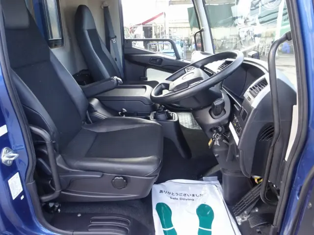 三菱 ファイター 2KG-FK72FZ(2WD)の写真4