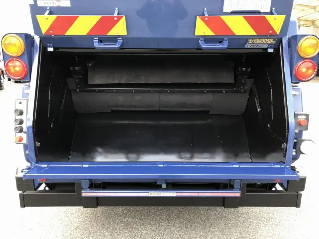 トヨタ ダイナ TKG-XZU700(2WD)の写真12