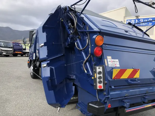 トヨタ ダイナ TKG-XZU700(2WD)の写真21