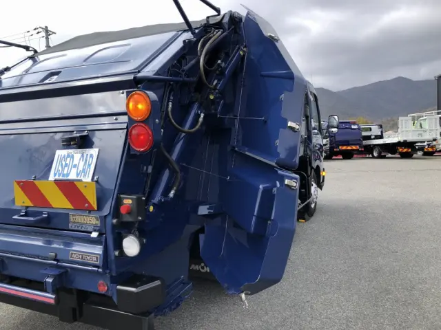 トヨタ ダイナ TKG-XZU700(2WD)の写真22