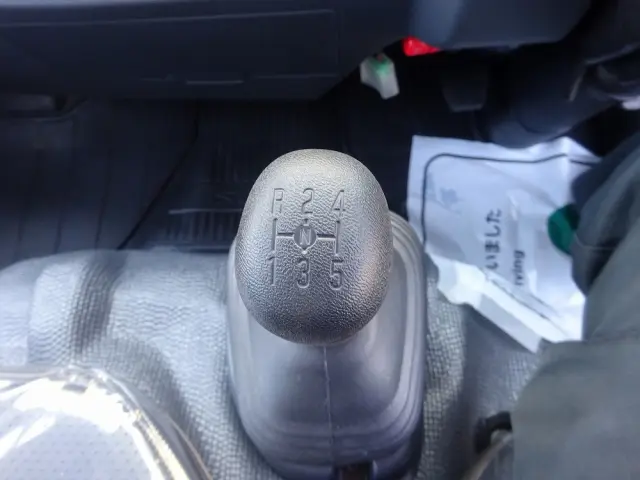 いすゞ エルフ 2PG-NKS88AD(4WD)の写真36