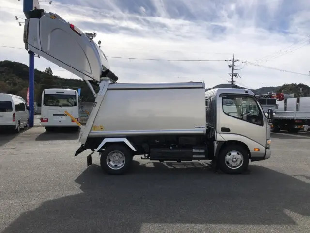 日野 デュトロ TKG-XZU640M(2WD)の写真8