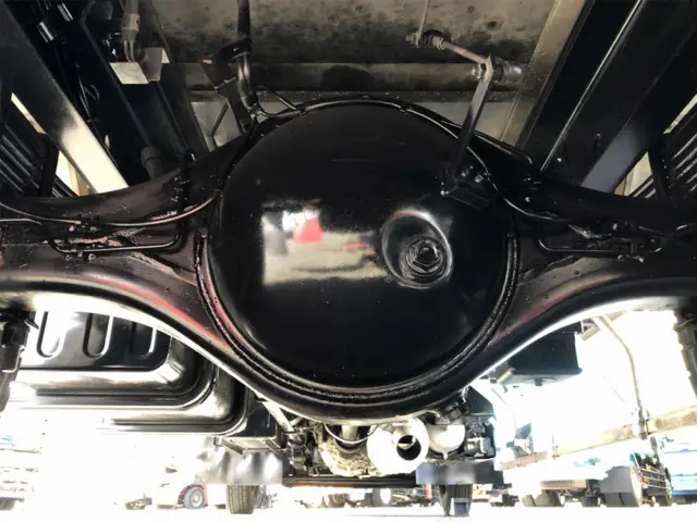 いすゞ フォワード TKG-FRR90S2(2WD)の写真9