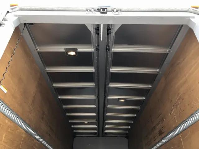 いすゞ フォワード TKG-FRR90S2(2WD)の写真14