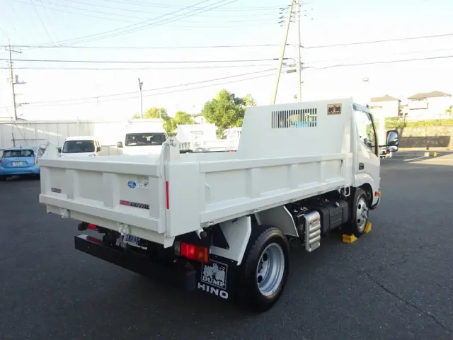 日野 デュトロ 2KG-XZU630T(2WD)の写真2