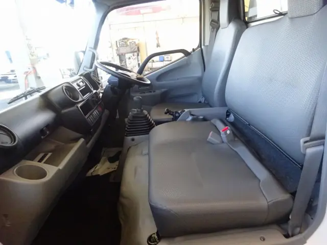 日野 デュトロ 2KG-XZU630T(2WD)の写真37