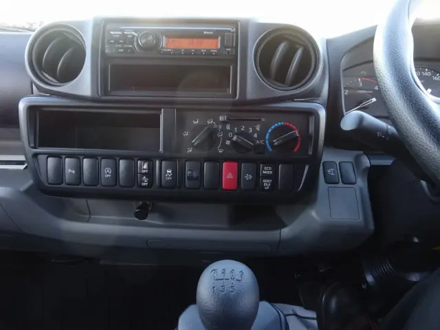 日野 デュトロ 2KG-XZU630T(2WD)の写真40