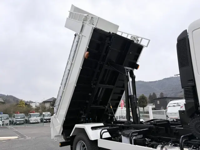 日野 レンジャー 2KG-FE2ACA(2WD)の写真24