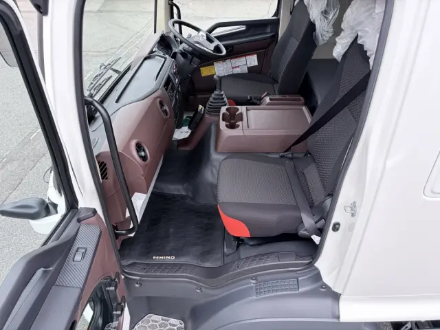 日野 レンジャー 2KG-FE2ACA(2WD)の写真38