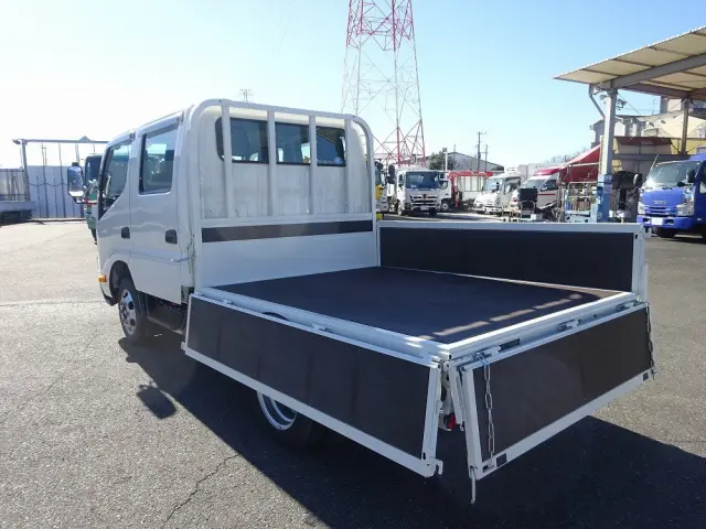 トヨタ ダイナ 2PG-GDY281(4WD)の写真6