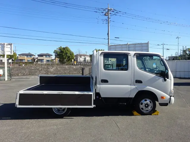 トヨタ ダイナ 2PG-GDY281(4WD)の写真17