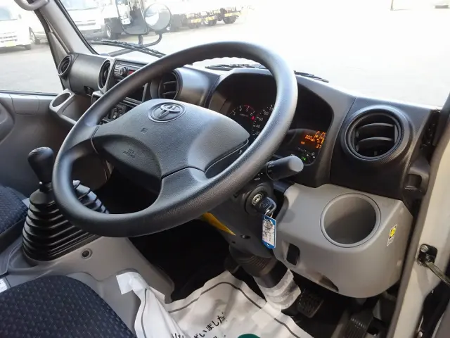 トヨタ ダイナ 2PG-GDY281(4WD)の写真31