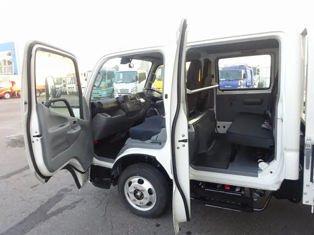 トヨタ ダイナ 2PG-GDY281(4WD)の写真37