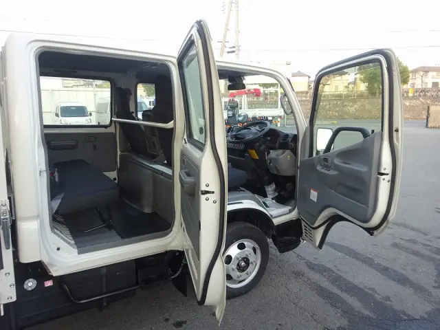 トヨタ ダイナ 2PG-GDY281(4WD)の写真38