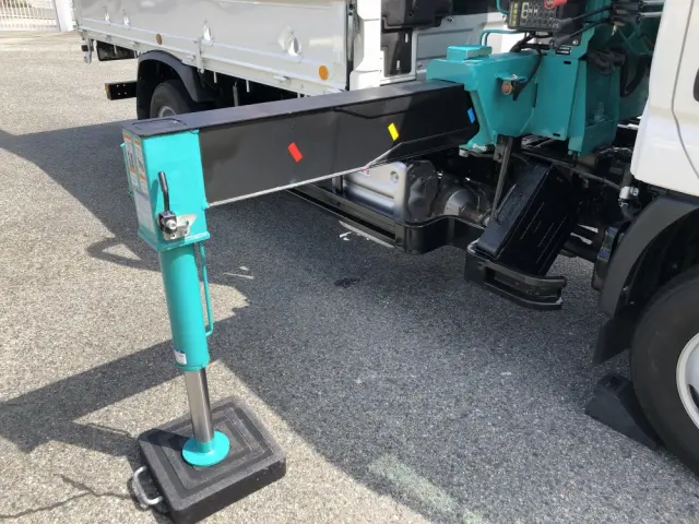 日野 デュトロ 2KG-XZU695M(4WD)の写真13
