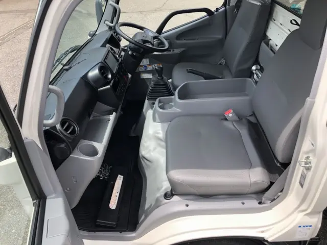 日野 デュトロ 2KG-XZU695M(4WD)の写真34