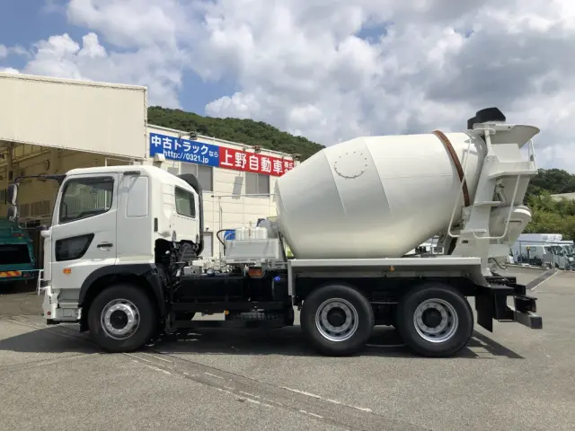 日野 プロフィア 2DG-FS1AGE(6x4)の写真8