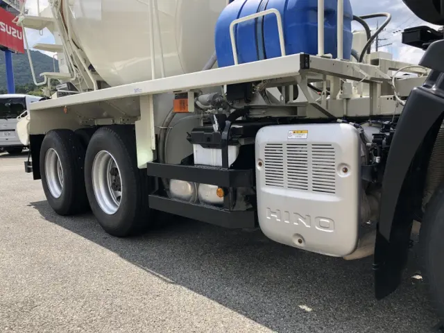 日野 プロフィア 2DG-FS1AGE(6x4)の写真22
