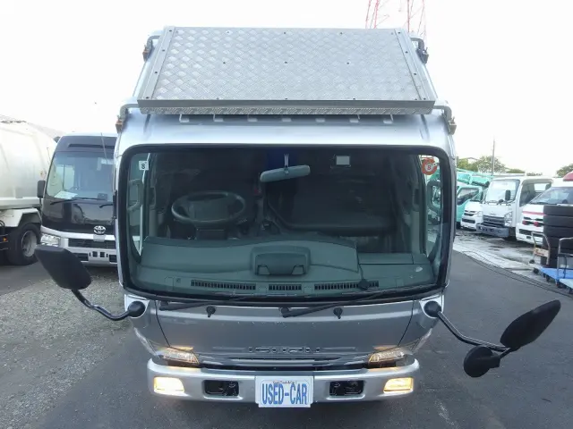 いすゞ エルフ 2RG-NKR88R(2WD)の写真21