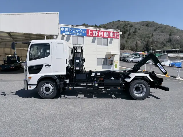 日野 レンジャー 2KG-FE2ACA(2WD)の写真8