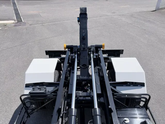 日野 レンジャー 2KG-FE2ACA(2WD)の写真23