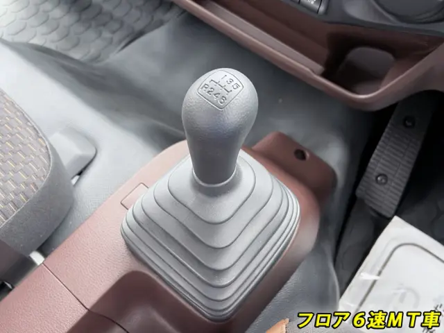 日野 レンジャー 2KG-FE2ACA(2WD)の写真42