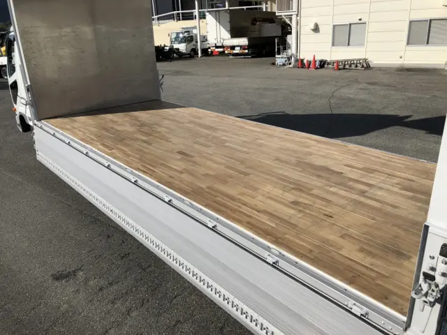 三菱 ファイター 2KG-FK65F(2WD)の写真17