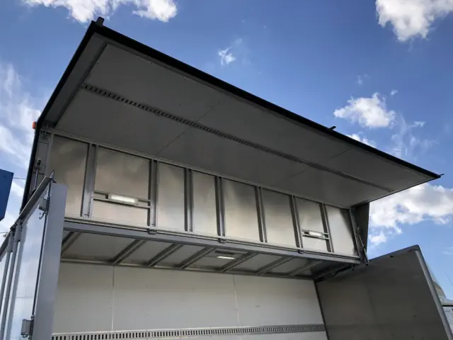 三菱 ファイター 2KG-FK65F(2WD)の写真19