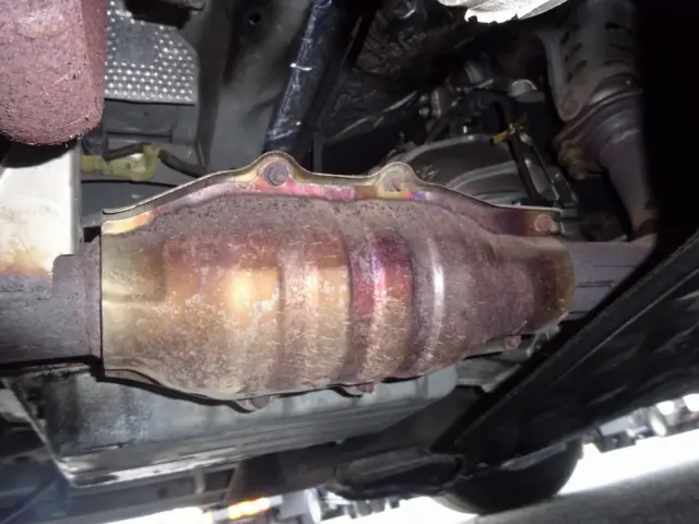 トヨタ ハイエース CBF-TRH221K(2WD)の写真42