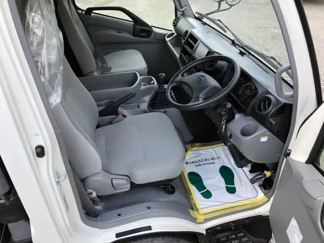 日野 デュトロ TKG-XZU720M(2WD)の写真4