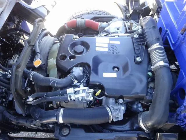 いすゞ エルフ TKG-NKR85YN(2WD)の写真10