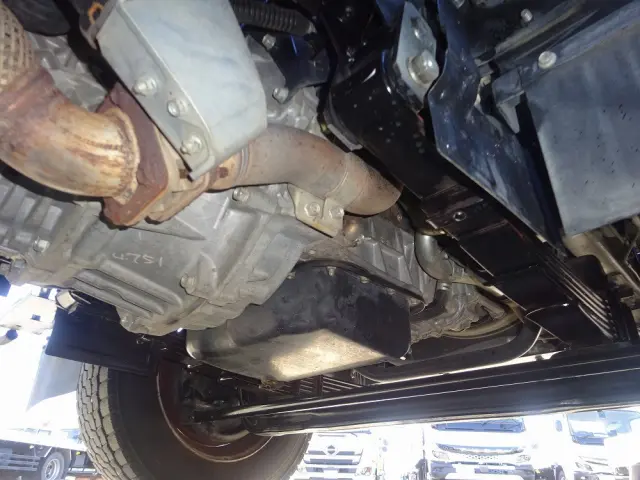 いすゞ エルフ TKG-NKR85YN(2WD)の写真30