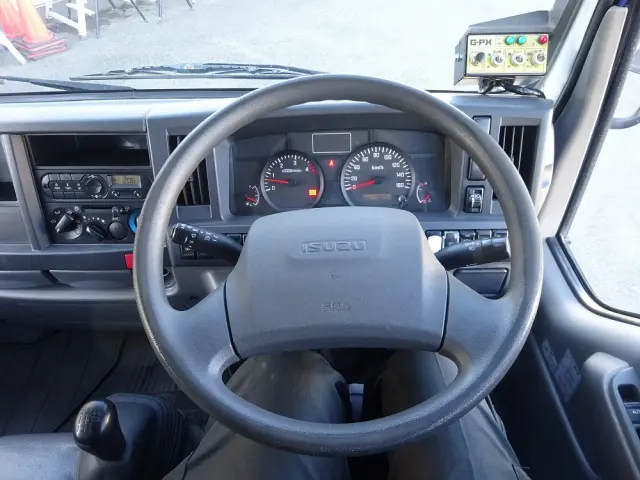 いすゞ エルフ TKG-NKR85YN(2WD)の写真36