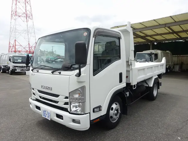 いすゞ エルフ 2PG-NPR88YN(2WD)の写真1