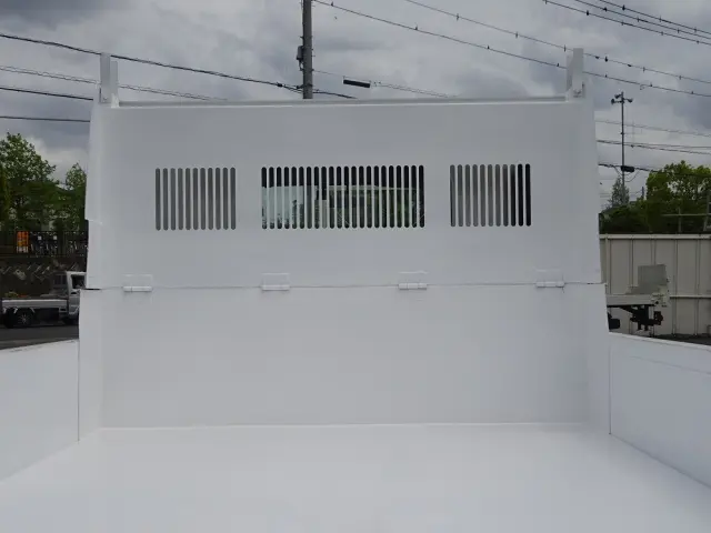 いすゞ エルフ 2PG-NPR88YN(2WD)の写真12